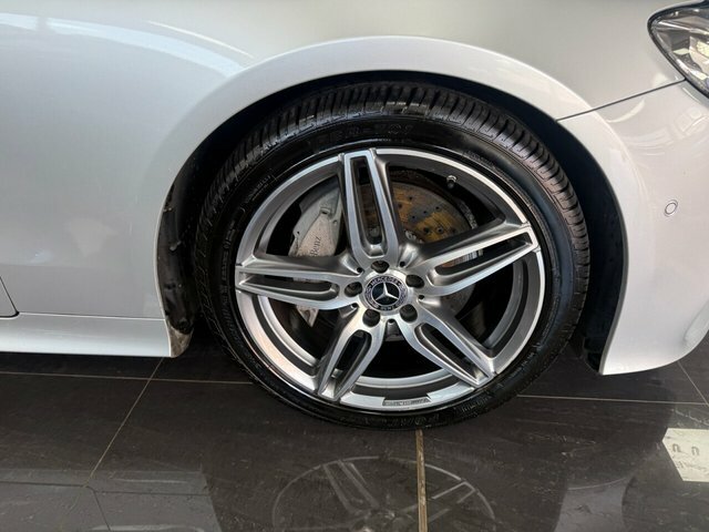 Mercedes-Benz E Class E220d Amg Line Edition Saloon White #18
