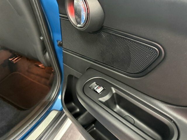 Mini Countryman Suv NL68HHJ Blue #5