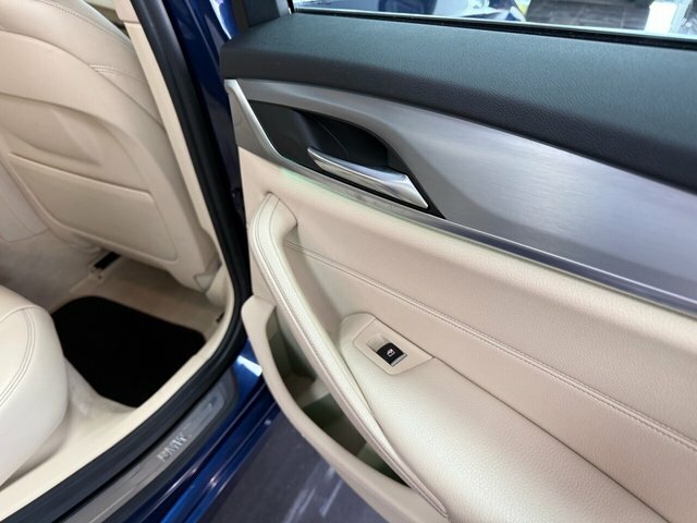 BMW 5 Series Saloon K44LCY Blue #3