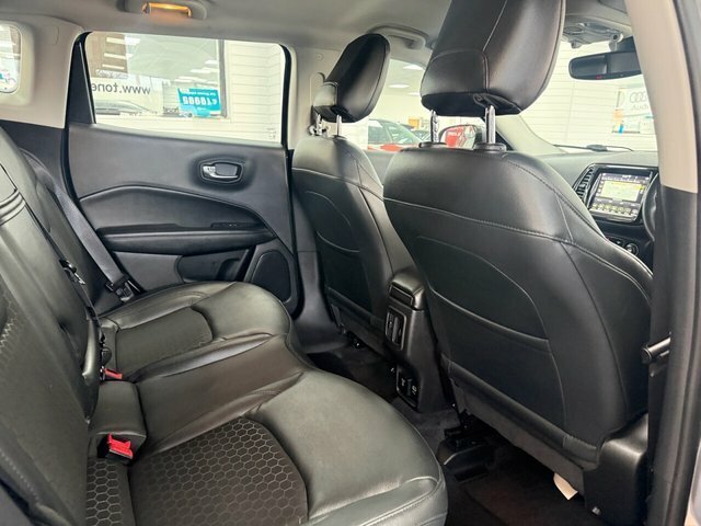 Jeep Compass Suv Black #4