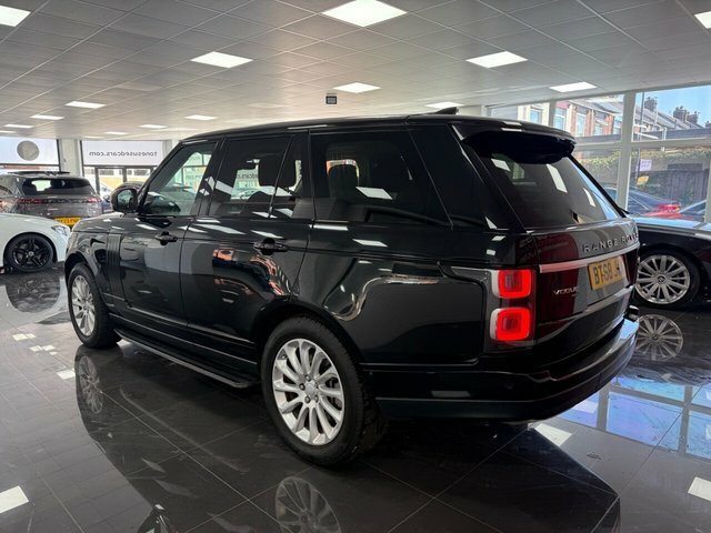 Land Rover Range Rover 2.0D R-dynamic Se 180 Bhp Black #13