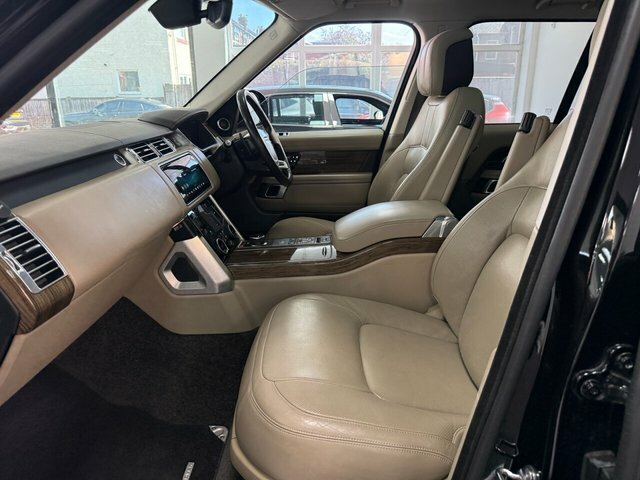 Land Rover Range Rover 2.0D R-dynamic Se 180 Bhp Black #16
