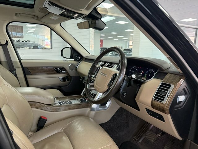 Land Rover Range Rover 2.0D R-dynamic Se 180 Bhp Black #23