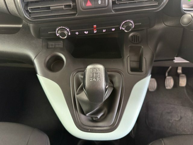 Citroen Berlingo Diesel White #37