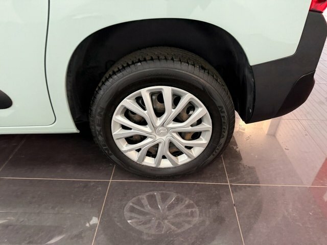 Citroen Berlingo Diesel White #13