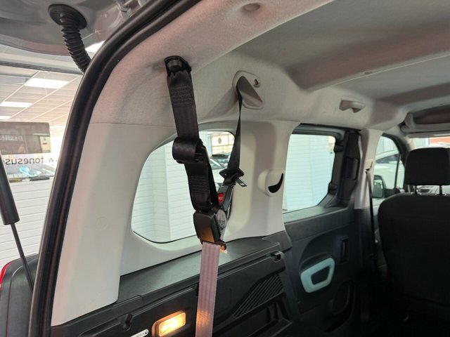 Citroen Berlingo Diesel White #11