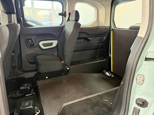 Citroen Berlingo Diesel White #14