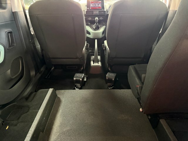 Citroen Berlingo Diesel White #10
