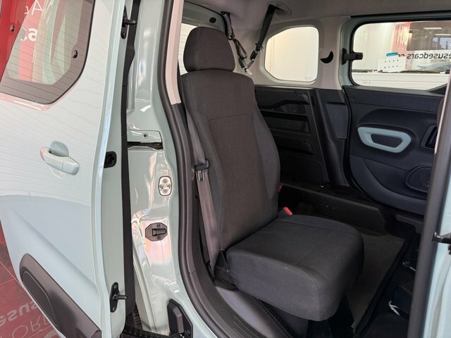 Citroen Berlingo Mpv Green #4