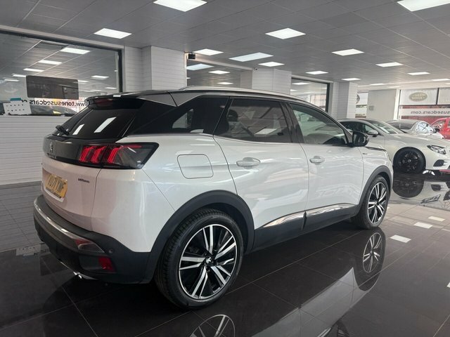Peugeot 3008 Gt Premium VU71YNF White #2