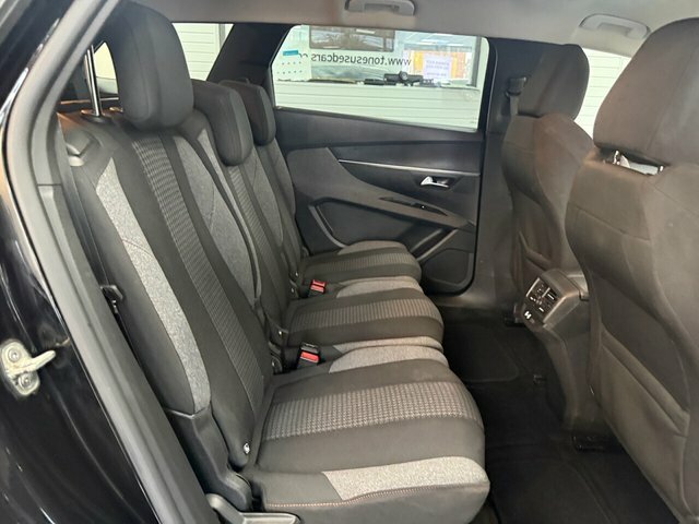Peugeot 5008 Suv SB72FWL Black #5