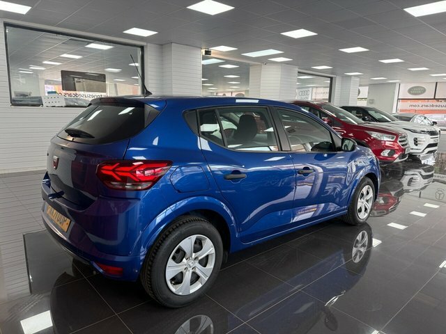 Dacia Sandero Hatchback Blue