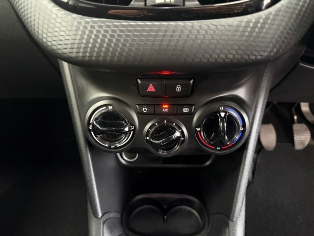Peugeot 208 Black #26