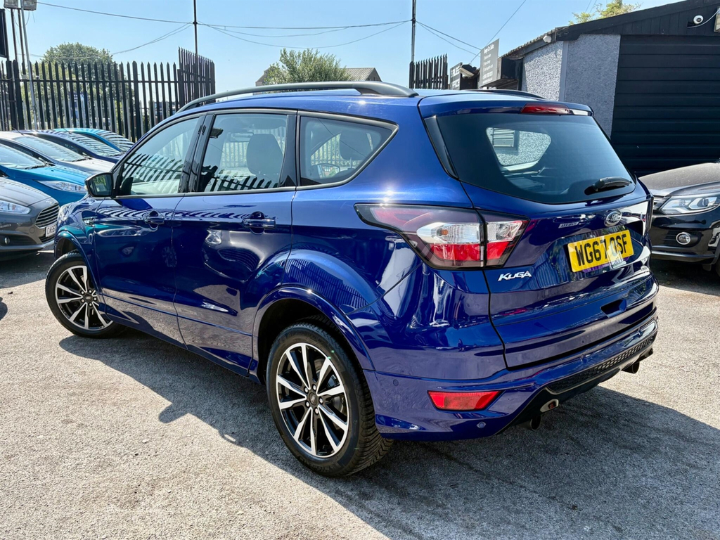 Ford Kuga 1.5 Tdci St-line Powershift Euro 6 Ss WG67OSF  #2