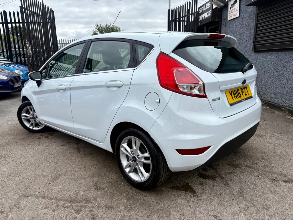 Ford Fiesta 1.0T Ecoboost Zetec Euro 6 Ss YN16PZT #2
