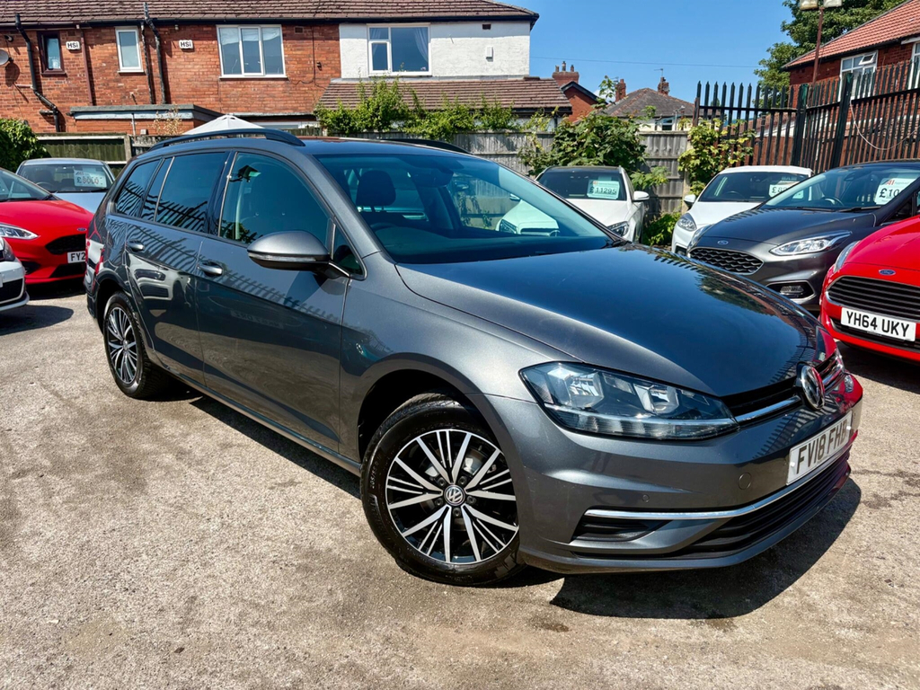 Volkswagen Golf 1.6 Tdi Se Nav Euro 6 Ss