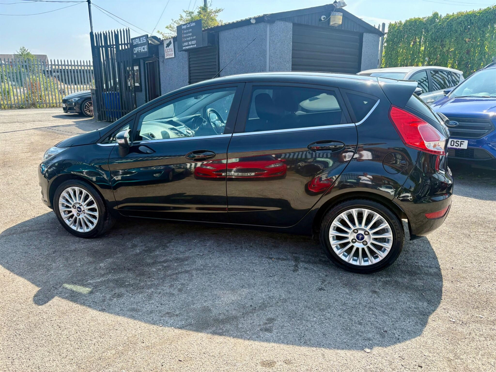 Ford Fiesta 1.0T Ecoboost Titanium Euro 5 Ss  #5