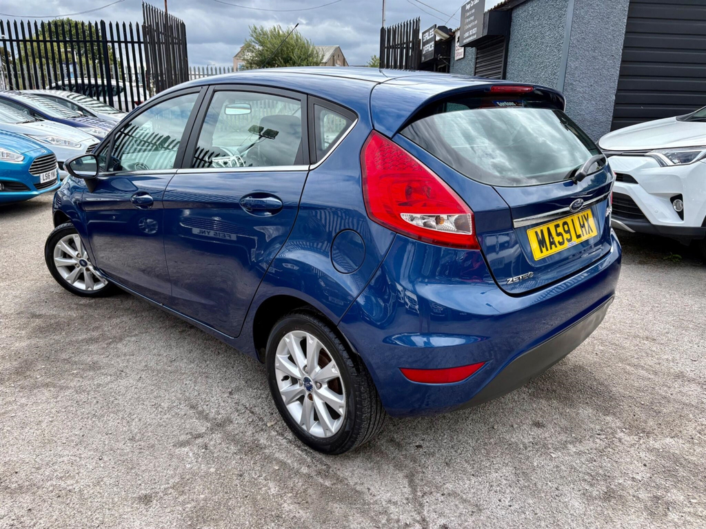 Ford Fiesta 1.25 Zetec #2