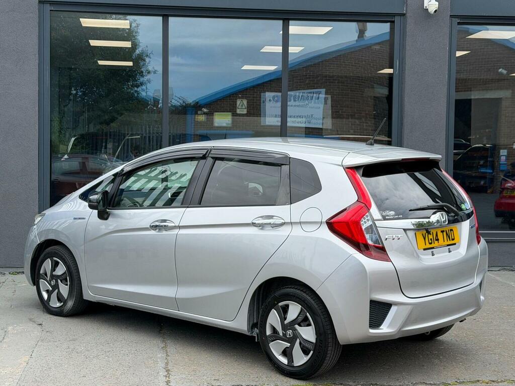 Honda Fit Hatchback 1.5 Hybrid 201414 Silver #6