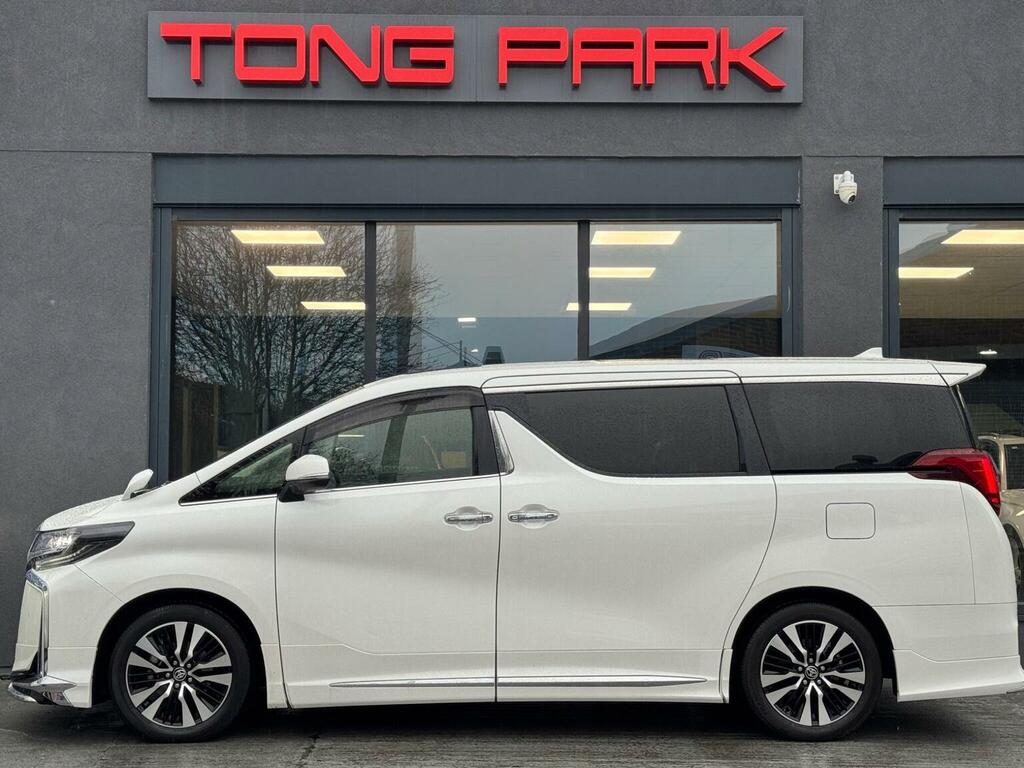 Toyota Alphard 2.4 Hybrid Vvti 7 Seats - X Prem Silver #10
