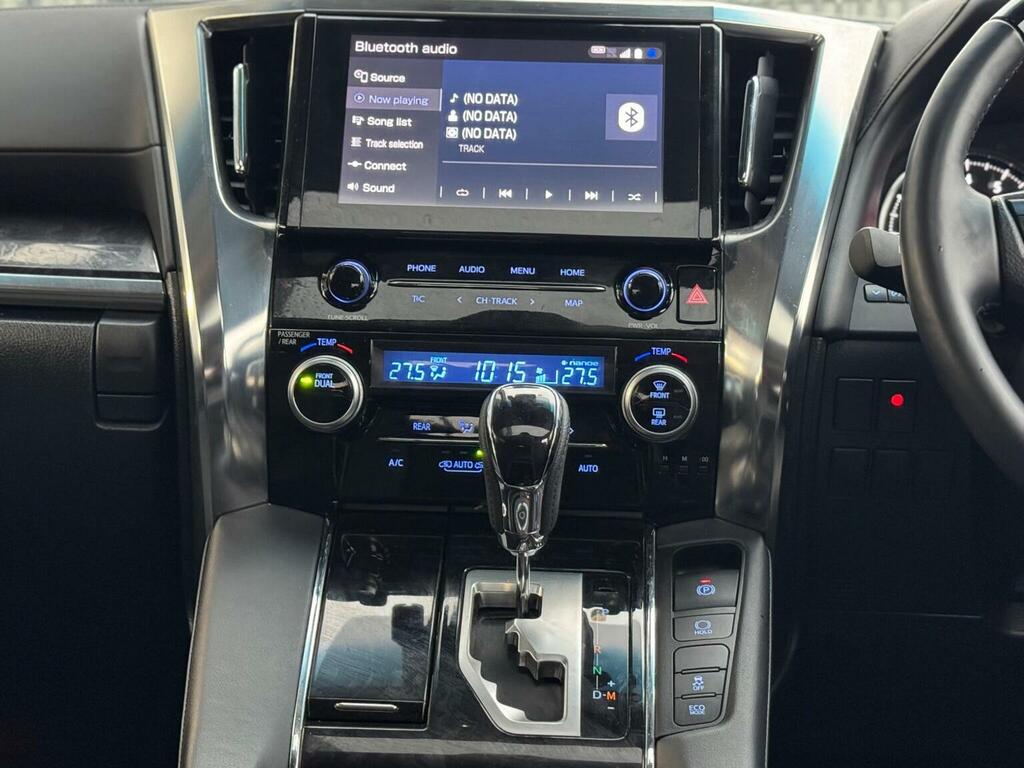 Toyota Alphard 2.4 Hybrid Vvti 7 Seats - X Prem Silver #17