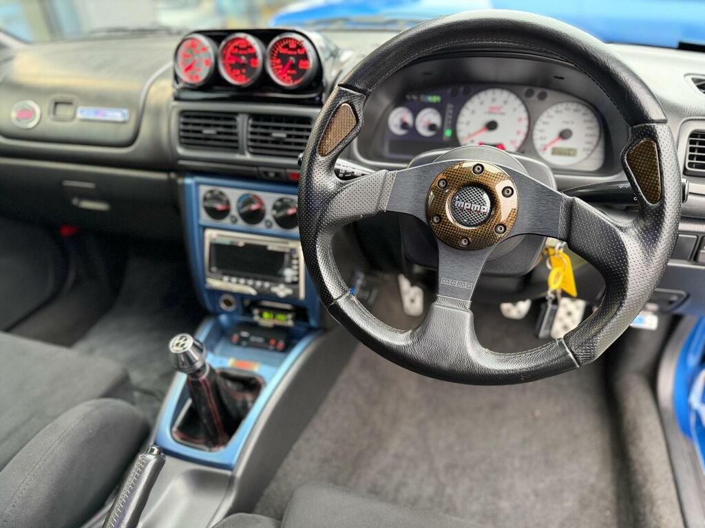 Subaru Impreza 2000 2.0 P1 Limited Edition Saloon Manu Blue #43