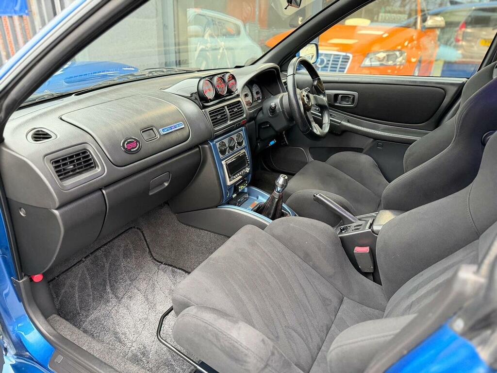 Subaru Impreza 2000 2.0 P1 Limited Edition Saloon Manu Blue #38