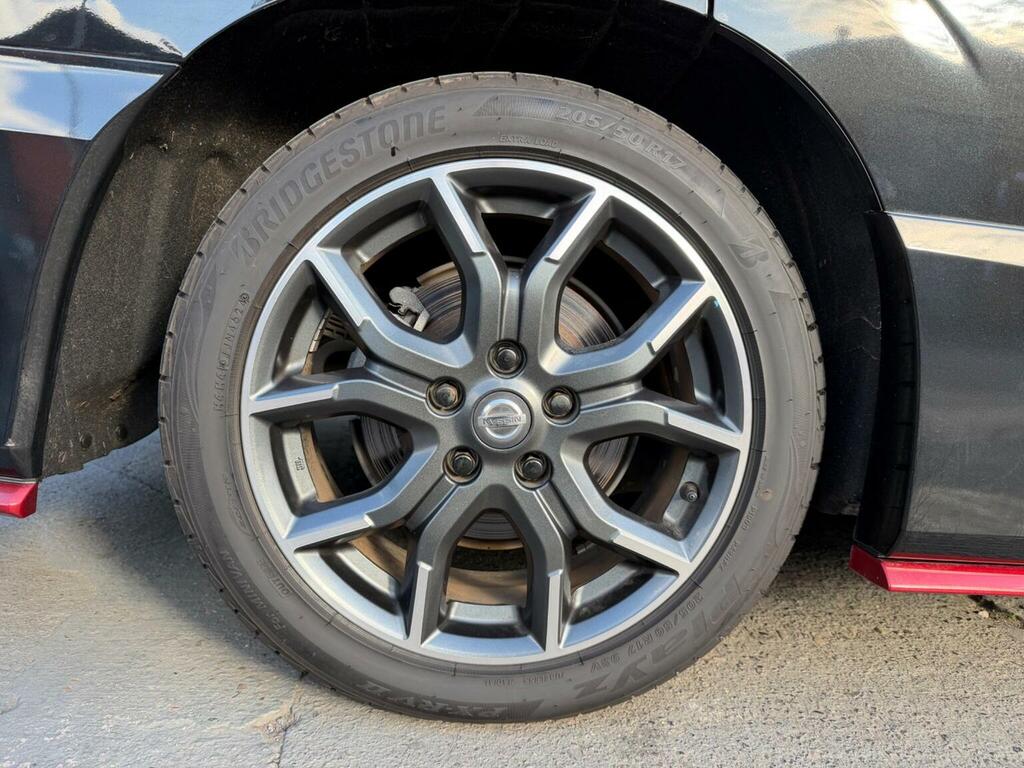 Nissan Serena 2.0 Hybrid 8 Seats Black #37