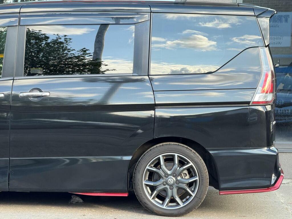 Nissan Serena 2.0 Hybrid 8 Seats Black #12