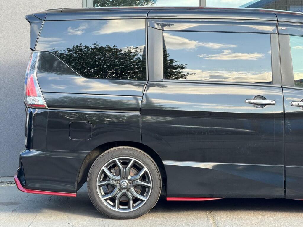 Nissan Serena 2.0 Hybrid 8 Seats Black #7