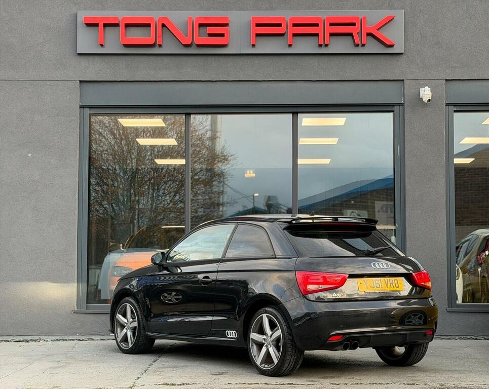 Audi A1 1.4 Tfsi Sport S Tronic Euro 5 Ss Black #3