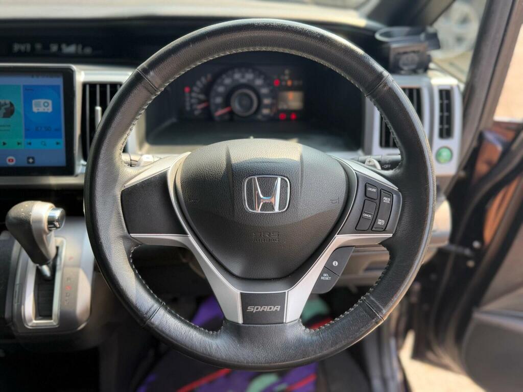 Honda StepWagon 2.0 Spada S White #22