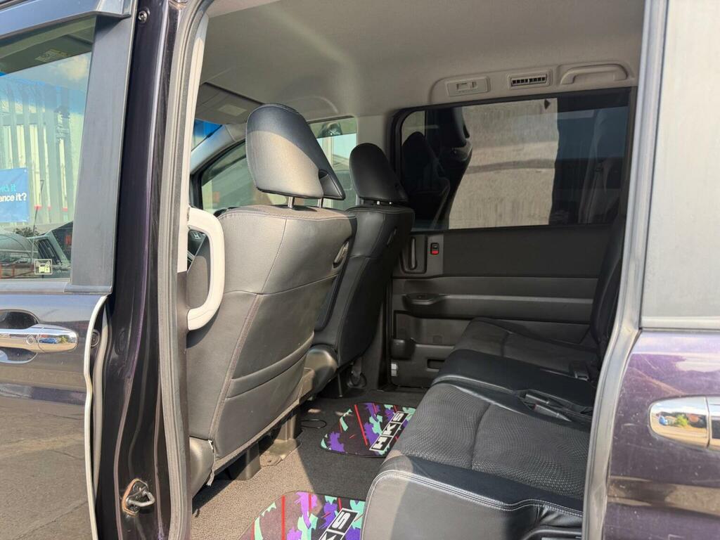 Honda StepWagon 2.0 Spada S White #27