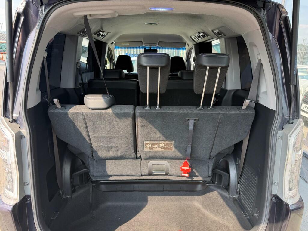 Honda StepWagon 2.0 Spada S White #29