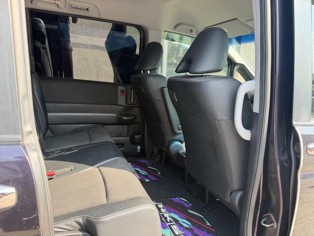 Honda StepWagon 2.0 Spada S White #24