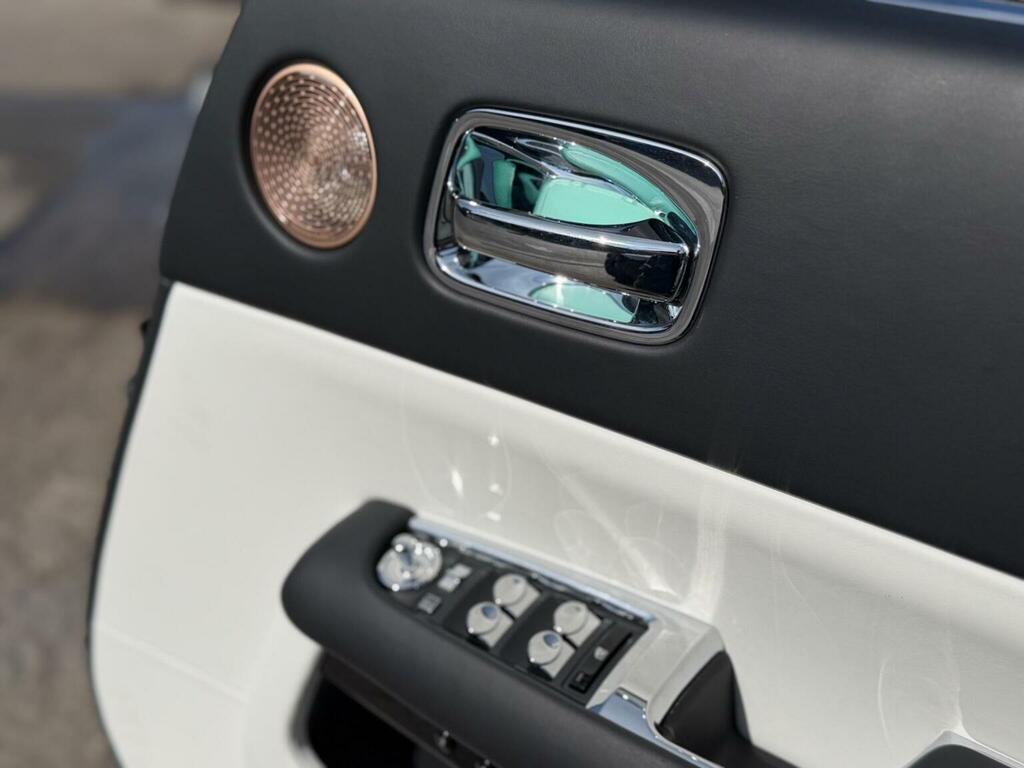 Rolls-Royce Wraith 6.6 V12 Euro 6 LJ21RTB Black #6