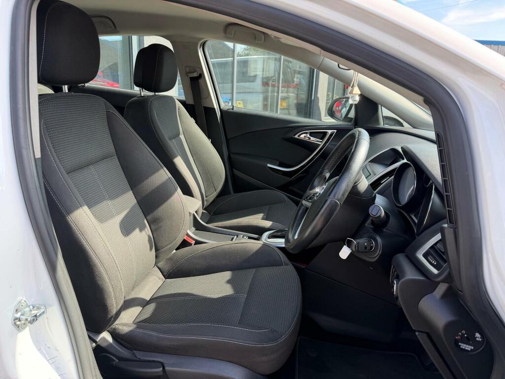 Vauxhall Astra Sri Green #10