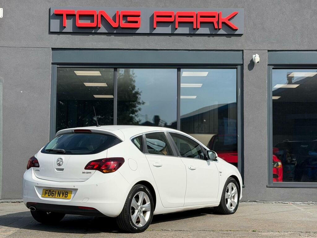 Vauxhall Astra 2.0 Cdti Sri Euro 5 FD61NYB White #6