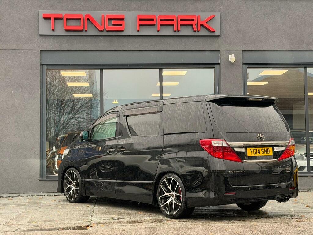 Toyota Alphard Mpv 2.4 Hybrid 4Wd Black #4