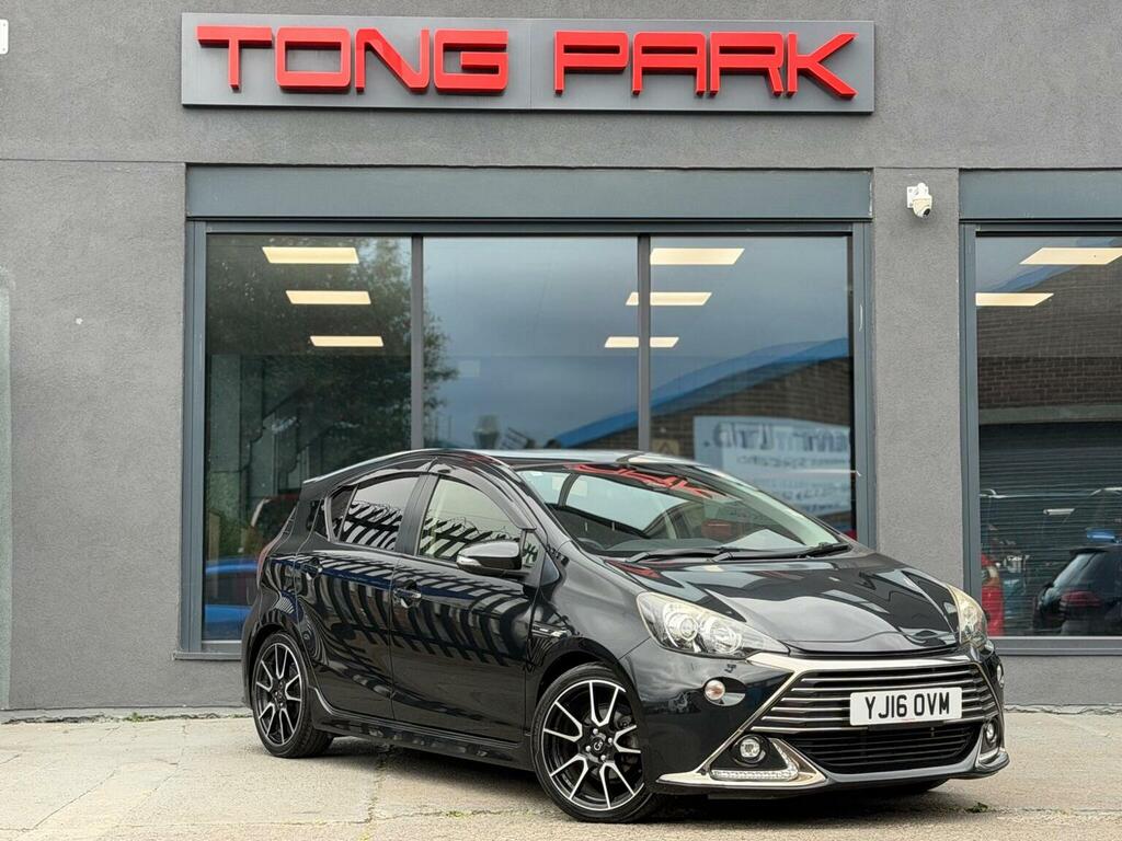 Toyota Aqua Gs 1.5 Vvt-h Hybrid Black