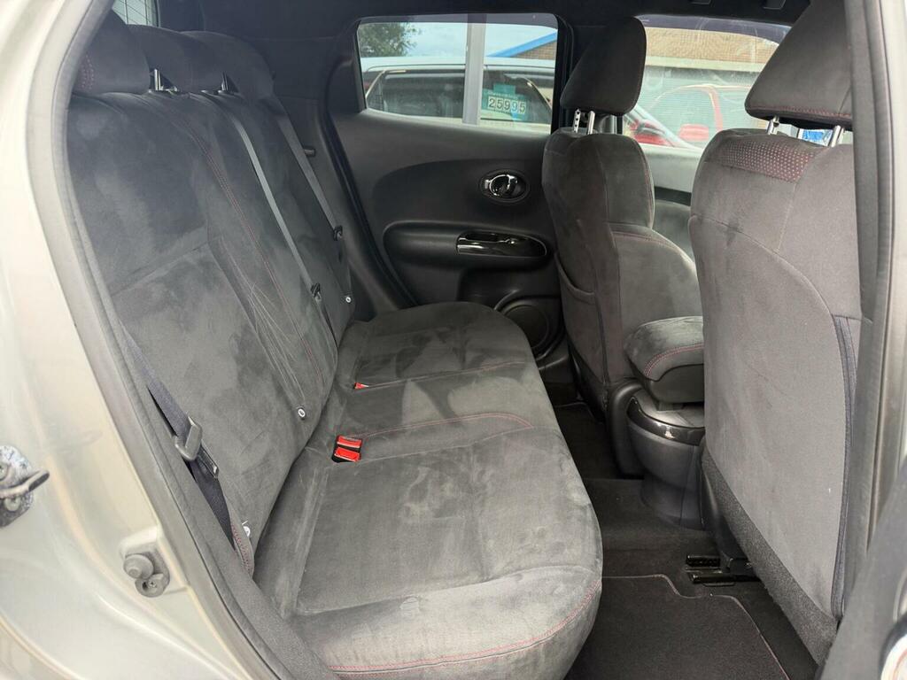 Nissan Juke Juke Acenta Premium Dig-t Red #30