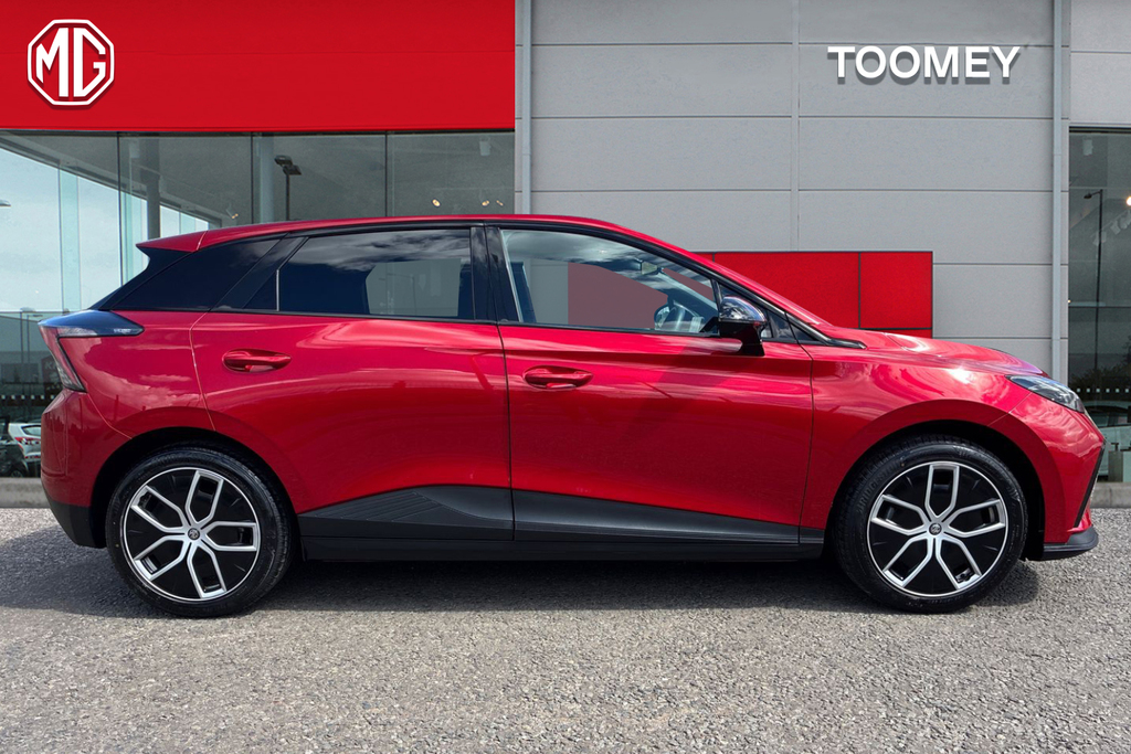 MG MG4 64Kwh Trophy Long Range Hatchback Aut Red #4