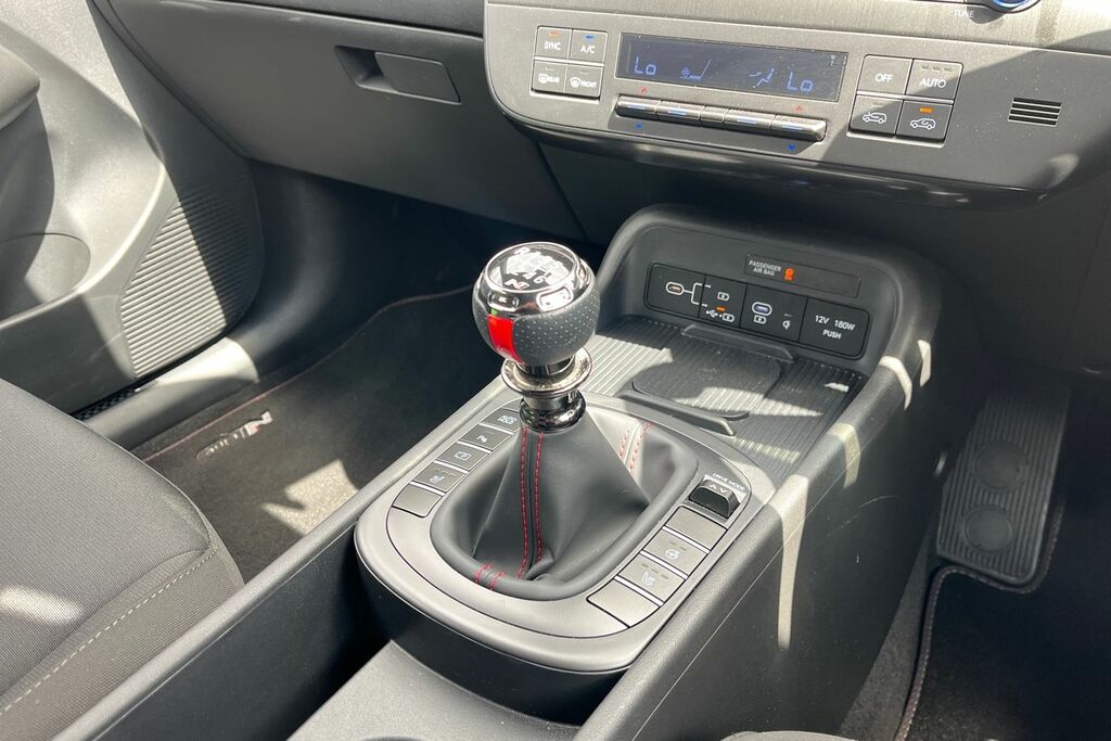 Hyundai Kona 1.6 Hybrid 138 Advance Dct #19