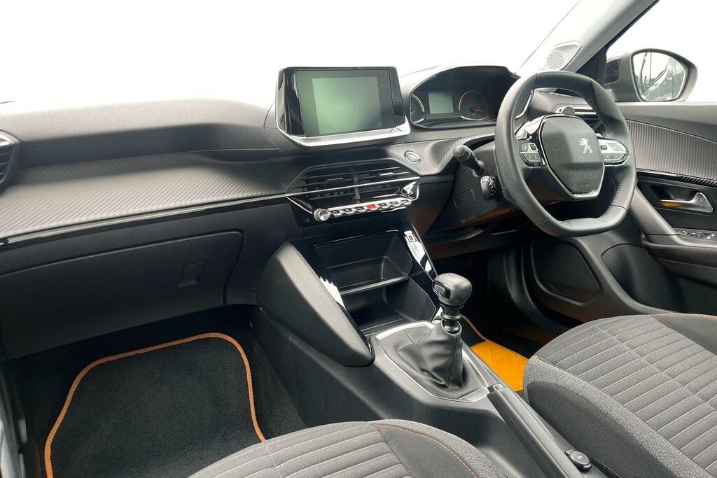 Peugeot 2008 1.2 Puretech Active Premium Suv Black #2