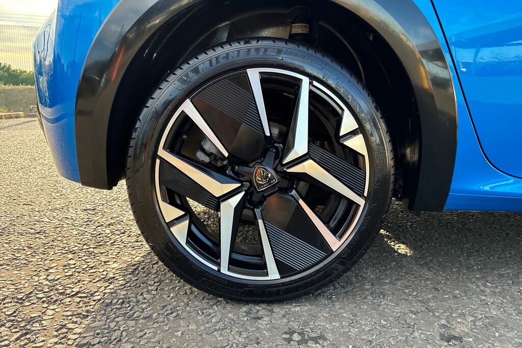 Peugeot 208 1.2 Gt Hatchback Hybrid E Dsc6 Euro 6 Blue #4
