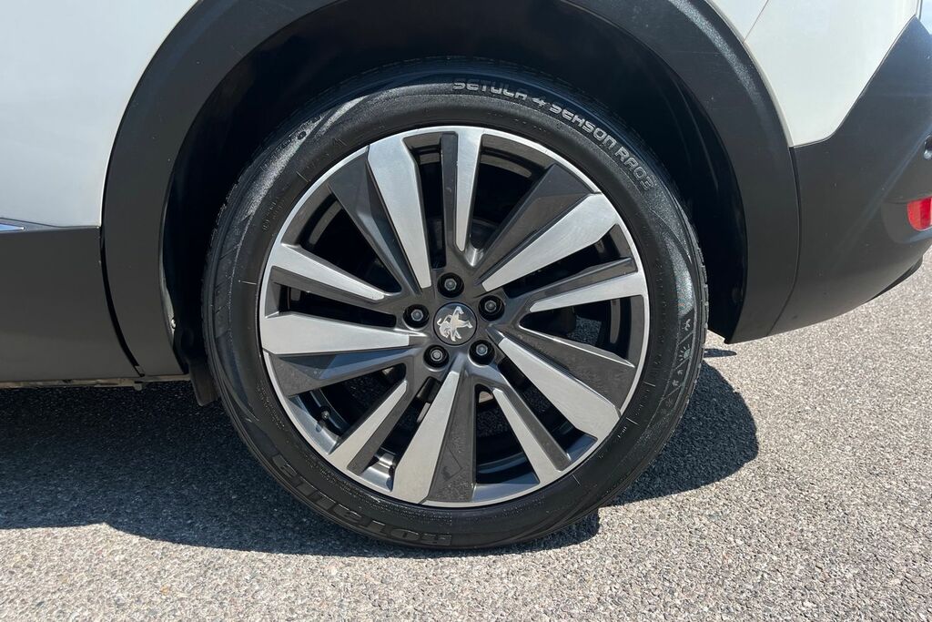 Peugeot 5008 1.5 Bluehdi Gt Line Premium Suv Eat Eur White #5