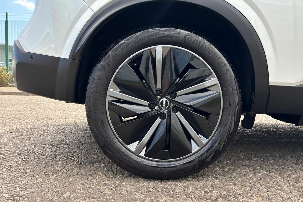 Nissan Qashqai 1.5 H E Power Tekna Suv Hybrid OE25UHZ White #5