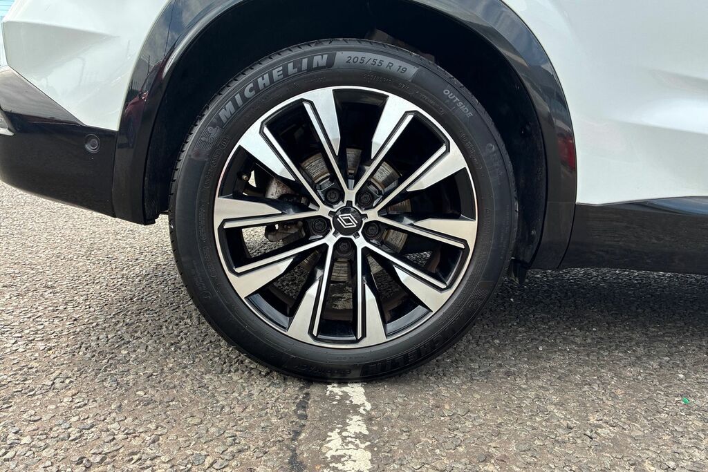 Renault Austral 1.2 E Tech Techno Suv Hybrid White #5