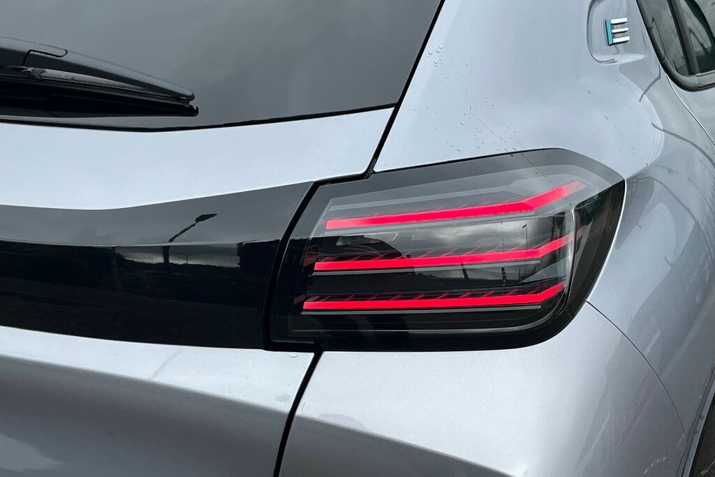 Peugeot e-208 51Kwh Gt 7.4Kw Charger  #12