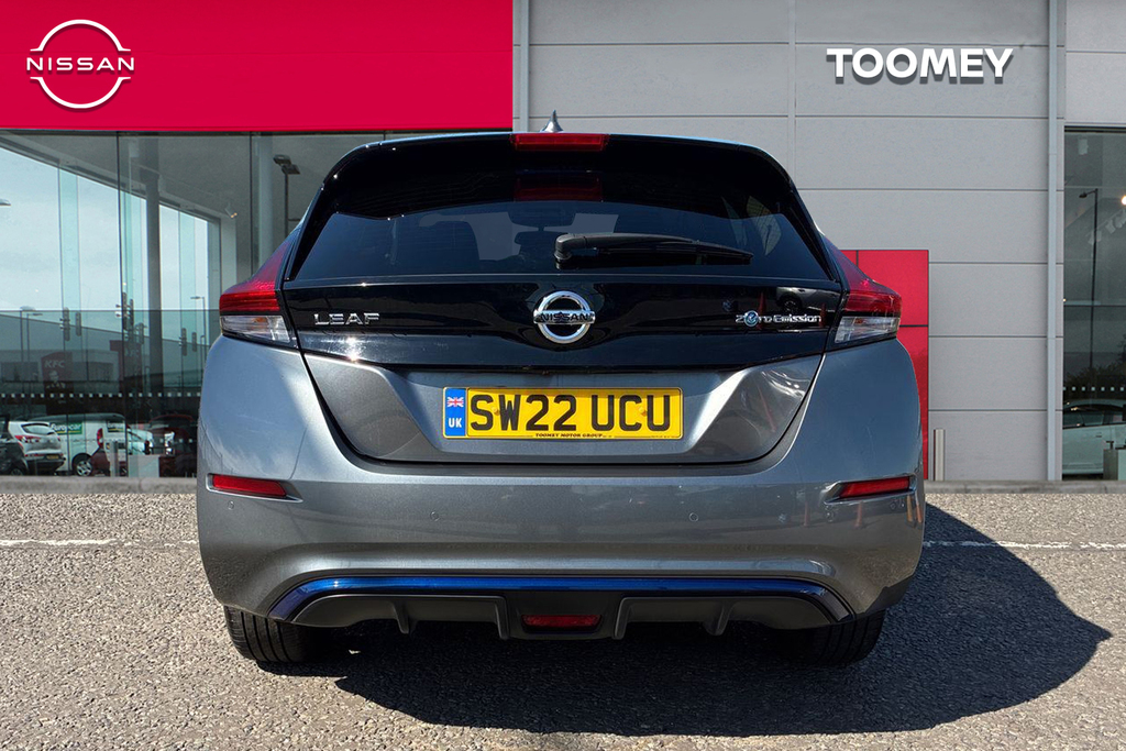 Nissan Leaf 40Kwh Tekna Hatchback 150 Ps Grey #6